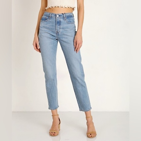 Levi's Wedgie Icon Fit Cut Off Jeans Bright Side - Picture 3 of 14